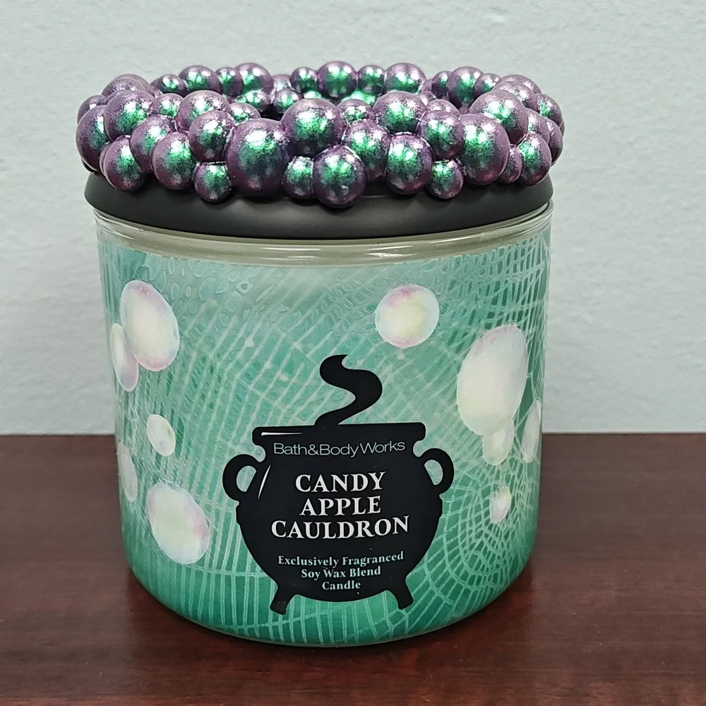 Bath & Body Works CANDY APPLE CAULDRON 3-Wick Candle with Novelty Lid